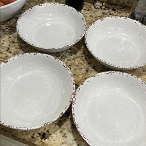 Tommy Bahama Crackle Melamine 9” Salad / Pasta Bowls - Set of 4